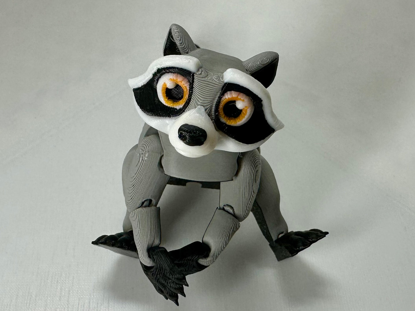 Flexy Raccoon